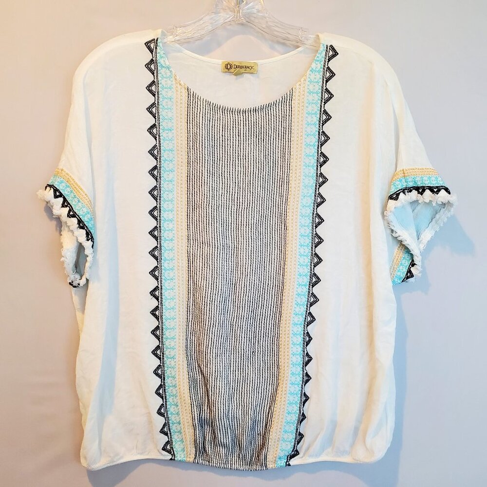 Democracy Women Top MED Blouse Cream Southwestern Boho Retro Embroidery Tassels